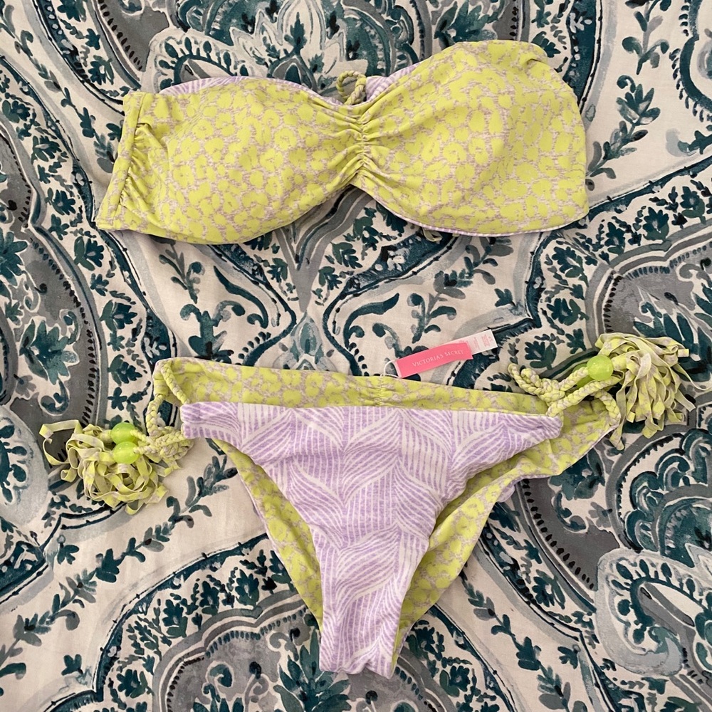 VS Reversible one piece